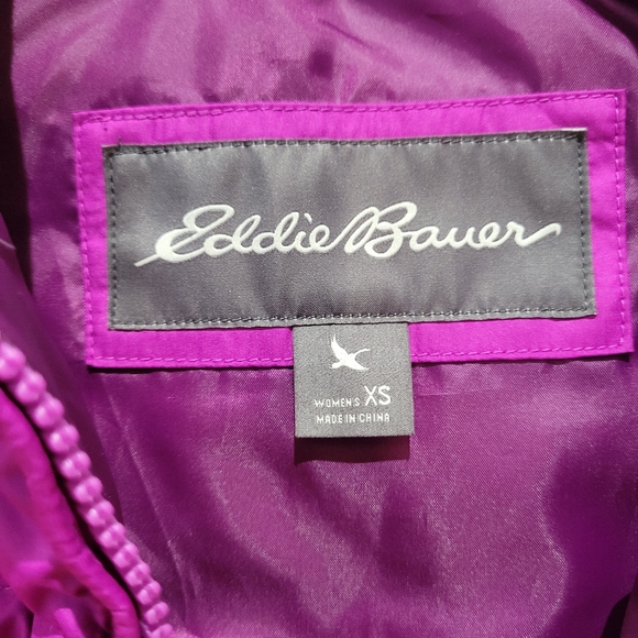 Eddie Bauer Magenta Puffer Vest - Picture 6 of 8